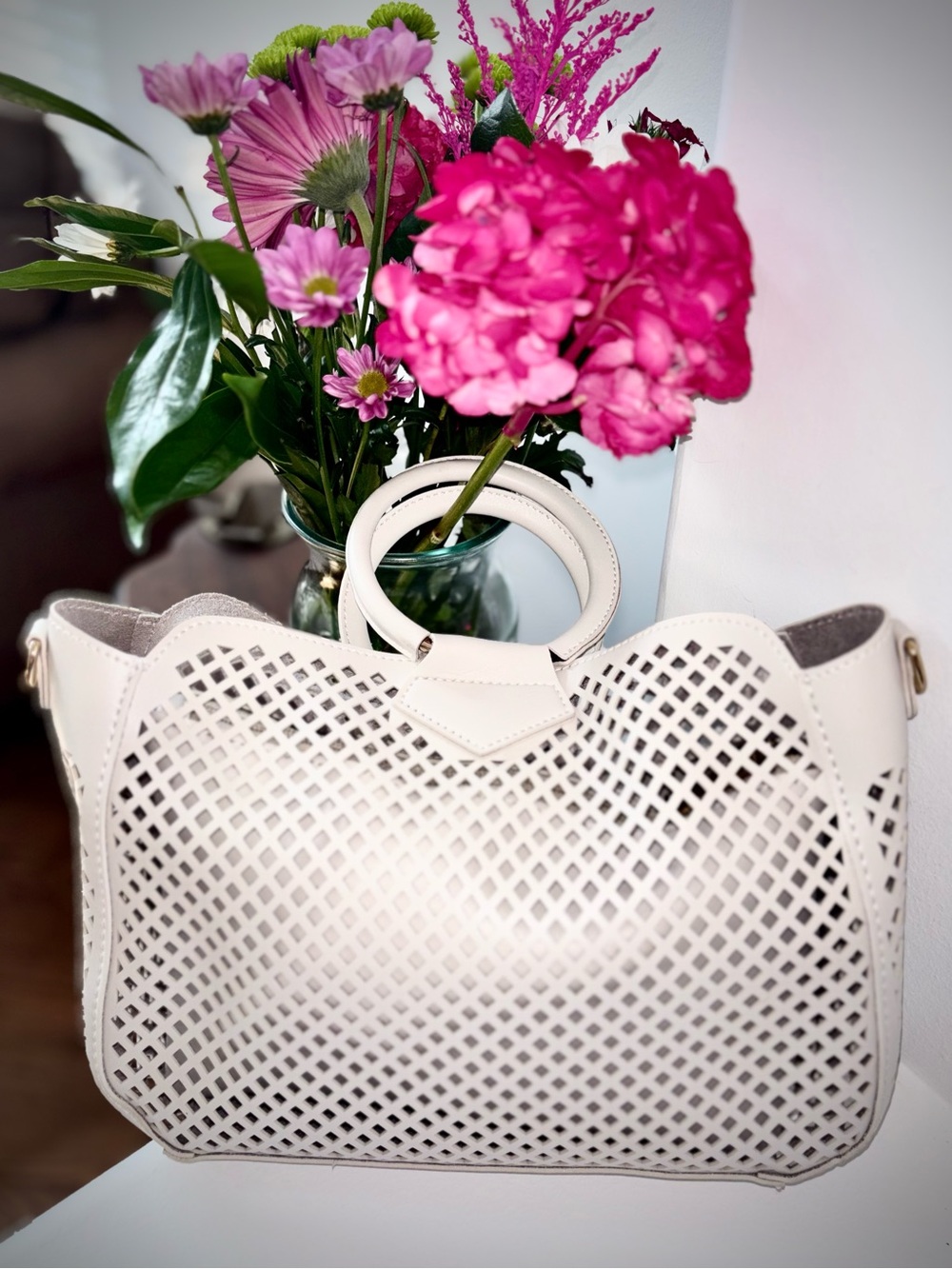 Urban Expressions Laser Cut Satchel Hand Bag - Picture 2 of 8